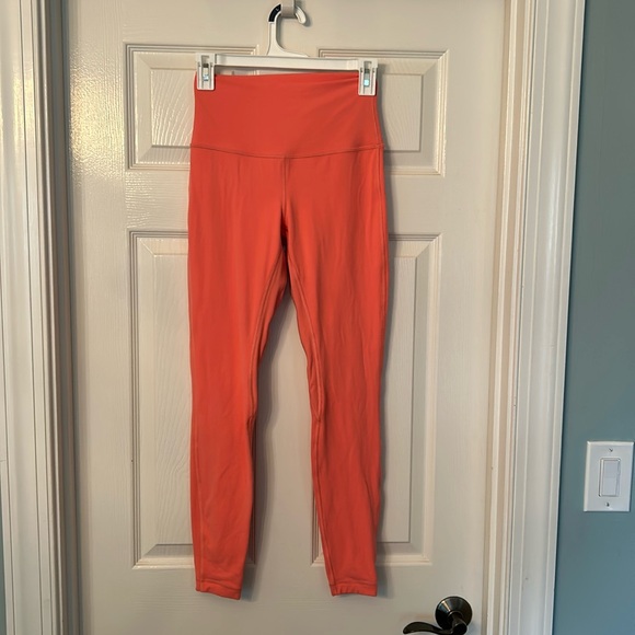Lululemon Peach Colored Align High Rise Leggings Size 6 - Picture 1 of 9